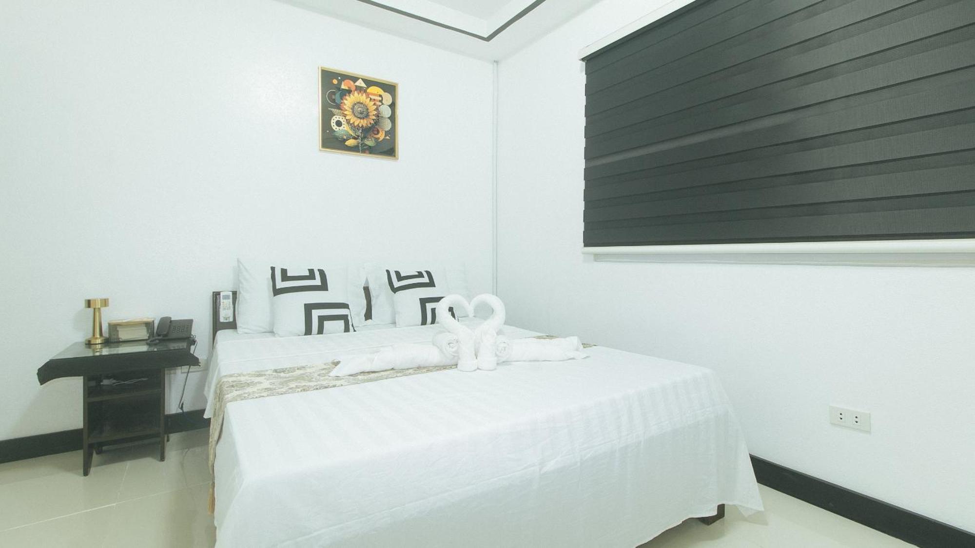 Lavita By Reddoorz Angeles Exterior foto